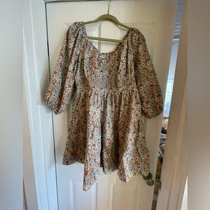 Beautiful floral summer dress!